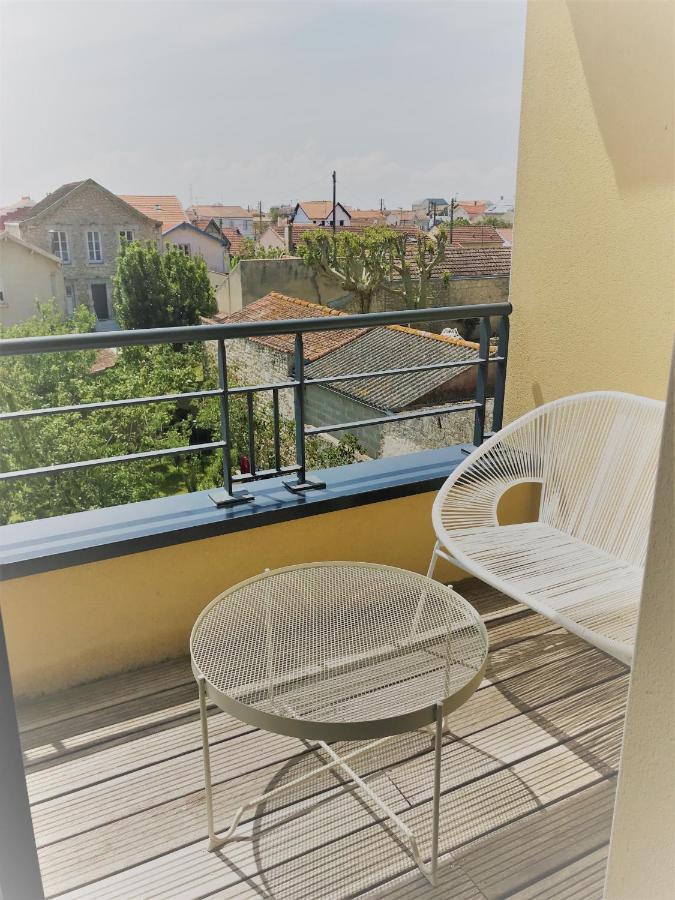 Appartement Hyper Centre, Plage A Pieds, 2 Chambres, 4 Personnes シャトライヨン・プラージュ エクステリア 写真